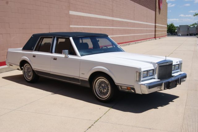 1988 Lincoln Town Car EXECUTIVE - photo 6