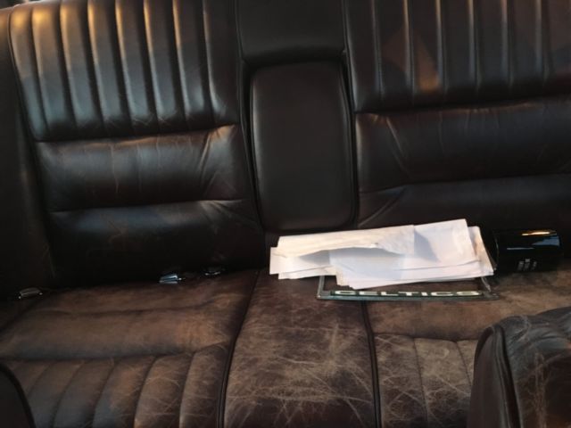 1988 Lincoln Town Car - photo 7