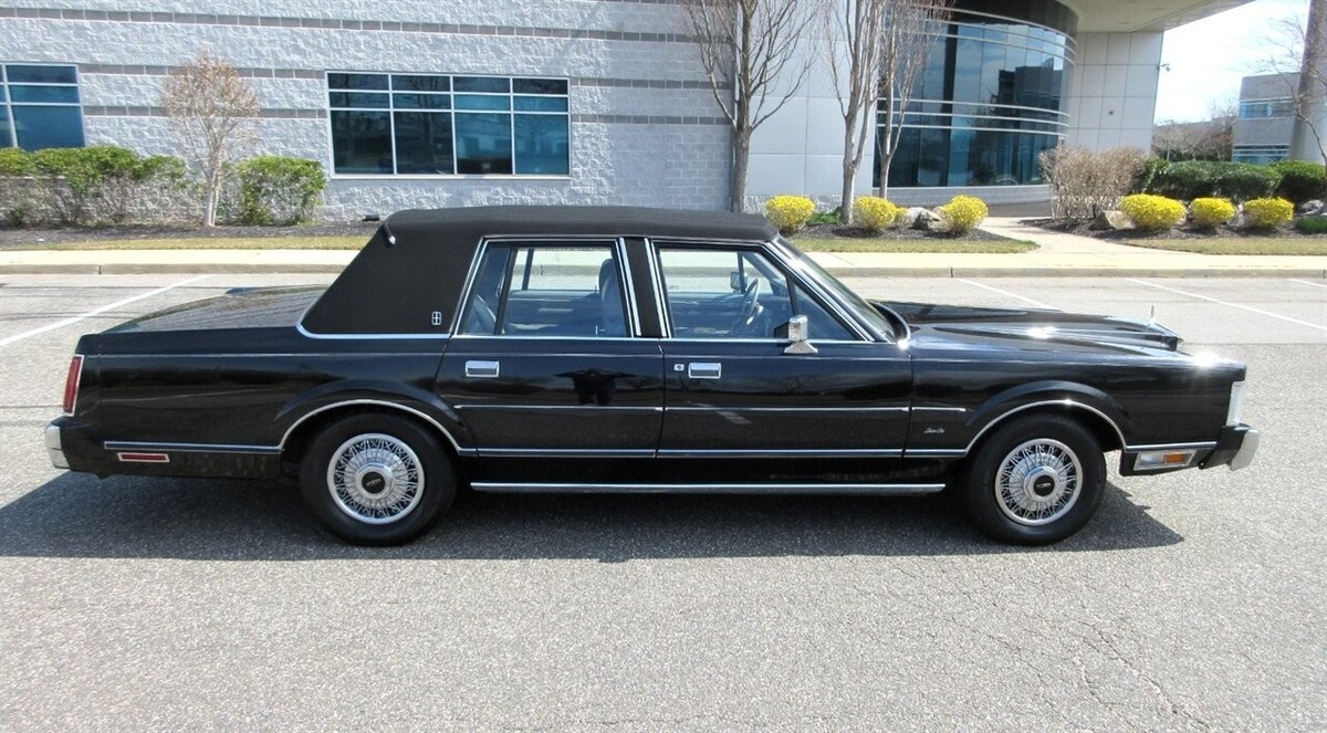 1988 Town Car Signature - photo 12