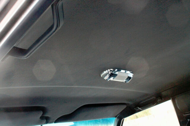 1988 Lincoln Town Car Signature Series - photo 9