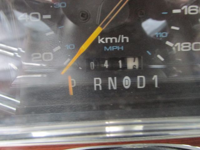1988 Lincoln Town Car SIGNATURE SERIES - photo 13
