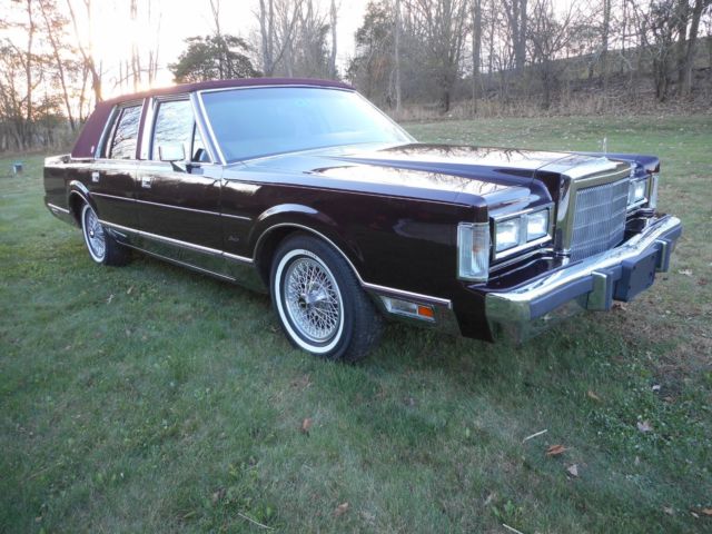1988 Lincoln Town Car Town Car - photo 7