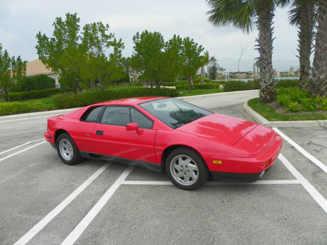 1988 LOTUS ESPRIT*RARE CAR!! LOW MIILES*EXTENSIVE AMOUNT OF SERVICE OVER 20K !! 1988 Lotus Esprit