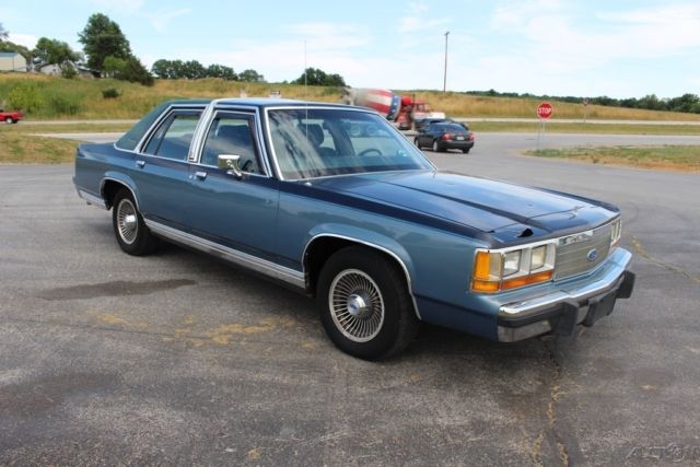 1988 Ford Crown Victoria LX - photo 7
