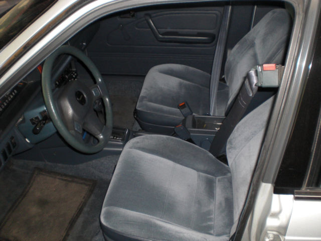 1988 Mazda 626 DX - photo 2