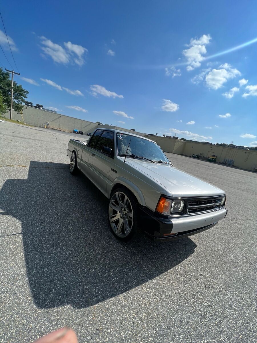 1988 Mazda B-Series Pickups CAB PLUS - photo 11
