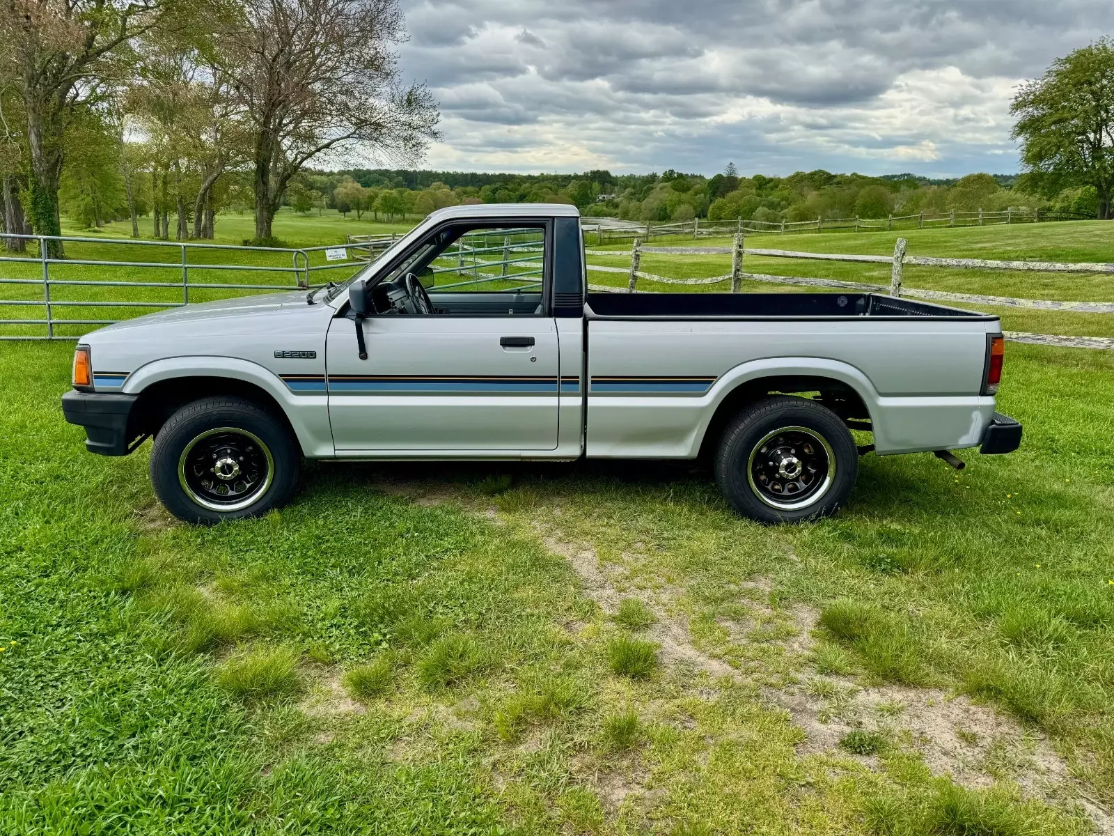 1988 Mazda B2200 SHORT BED - photo 8