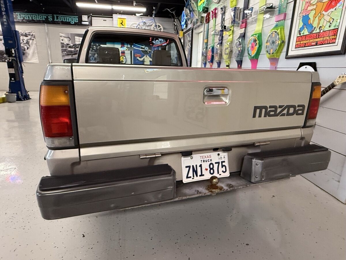 1988 Mazda B-Series Pickups SHORT BED - photo 10