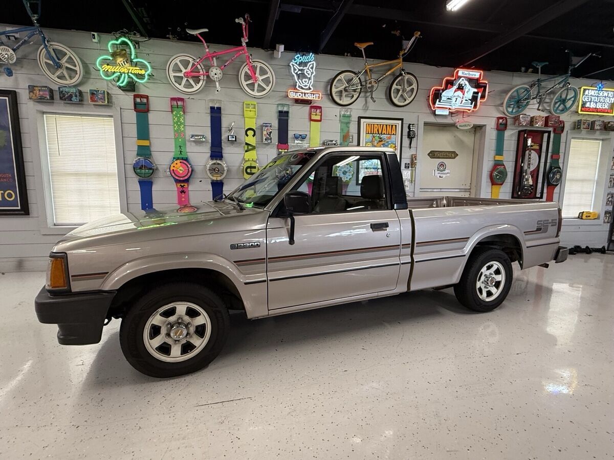 1988 Mazda B-Series Pickups SHORT BED - photo 7
