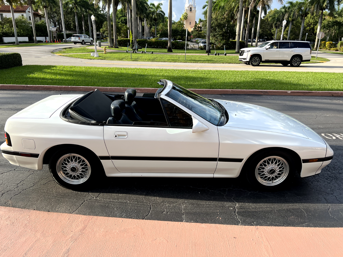 1988 Mazda RX-7 Convertible - photo 3