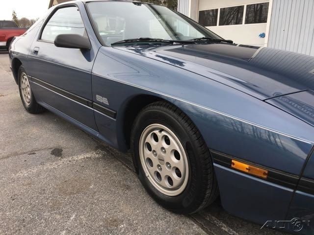 1988 Mazda RX-7 SE - photo 2
