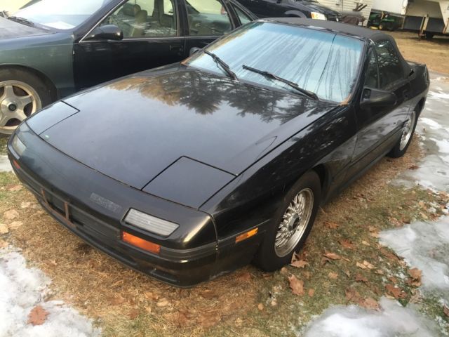 1988 MAZDA RX7 CONVERTIBLE GOOD CONDITION MANUAL TRANSMISSION ABSOLUTE SALE 1988 Mazda RX-7