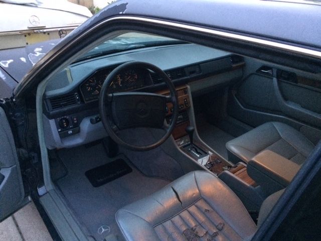 1988 Mercedes-Benz 300-Series coupe - photo 8