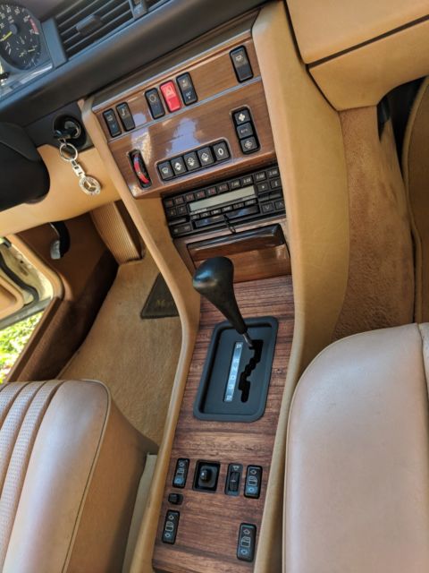 1988 Mercedes-Benz 300-Series Base Sedan 4-Door - photo 11
