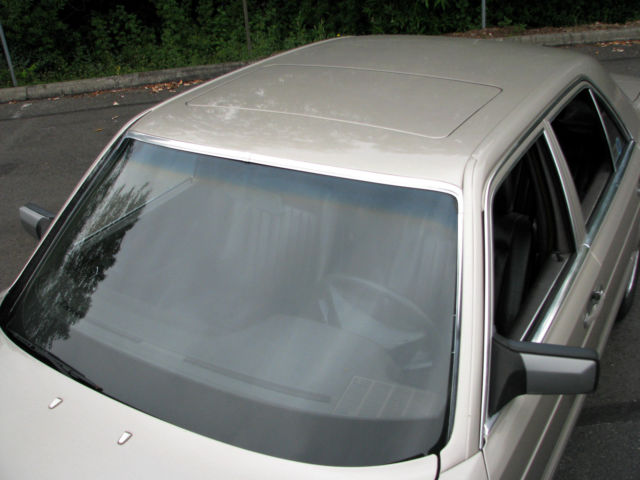 1988 Mercedes-Benz 300-Series 300SE - photo 6