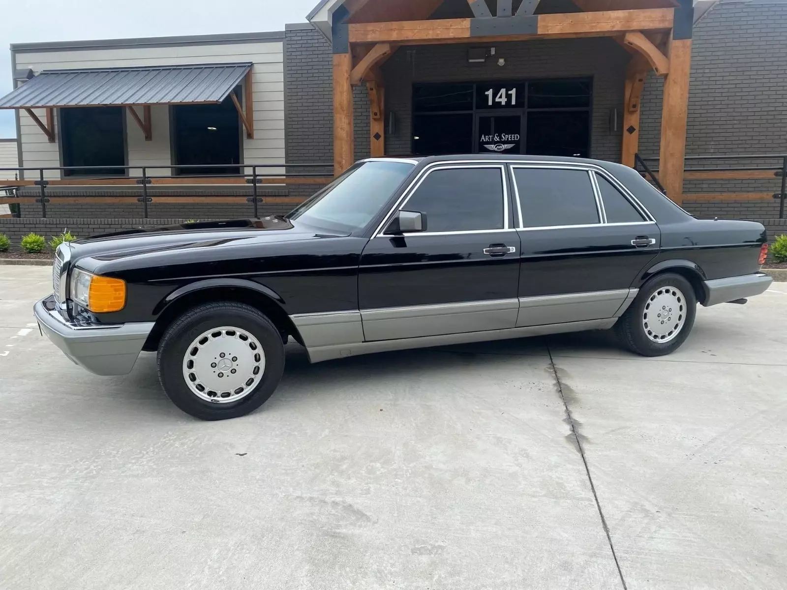 1988 MERCEDES 420 SEL - INCREDIBLE CONDITION - COLLECTOR QUALITY 1988 Mercedes-Benz 420 sel