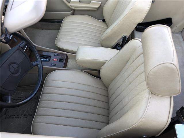 1988 Mercedes-Benz 500-Series 560SL - photo 9