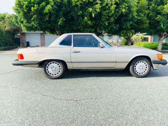 1988 Mercedes-Benz SL-Class 560SL - photo 7