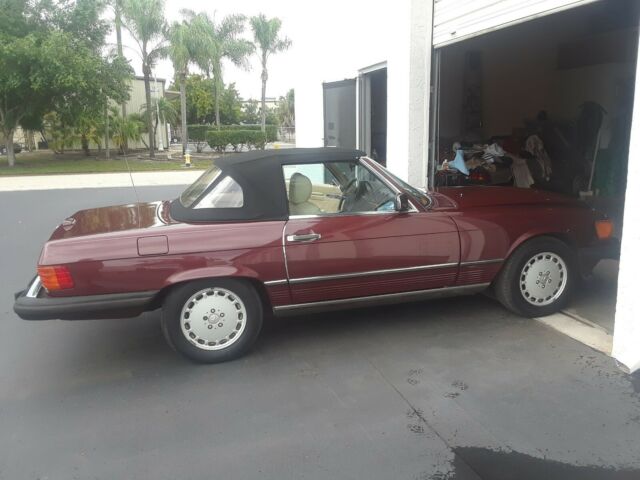 1988 Mercedes-Benz SL-Class 560SL - photo 2