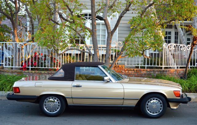1988 Mercedes-Benz SL-Class 2 door roadster convertible coupe w 2 tops - photo 9