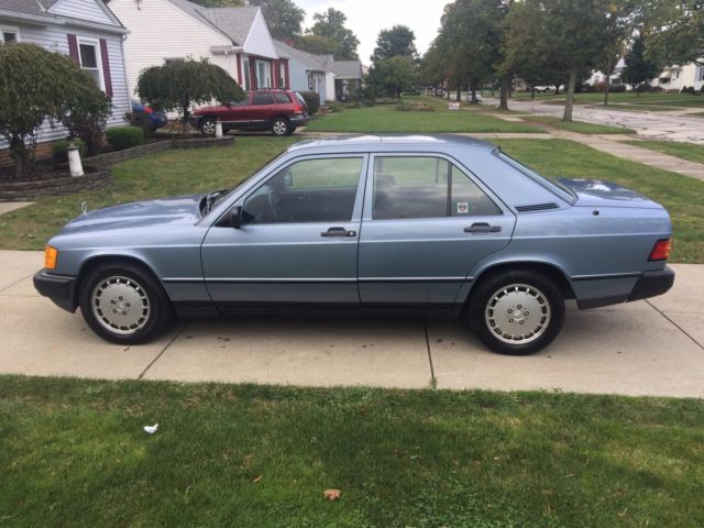 1988 Mercedes-Benz 190-Series