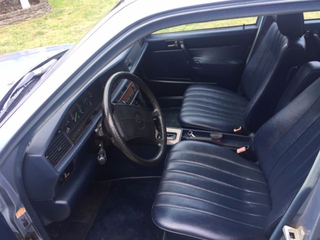 1988 Mercedes-Benz 190-Series - photo 5