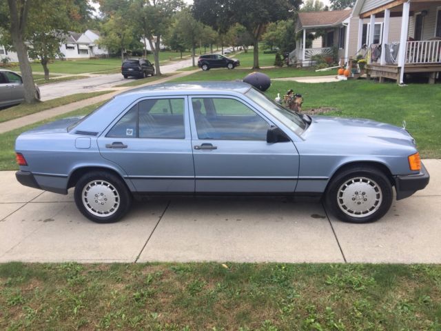 1988 Mercedes-Benz 190-Series - photo 3