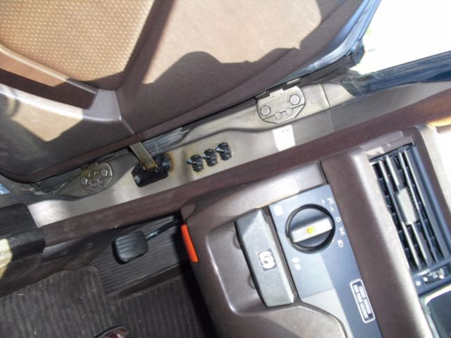 1988 Mercedes-Benz 300-Series - photo 12