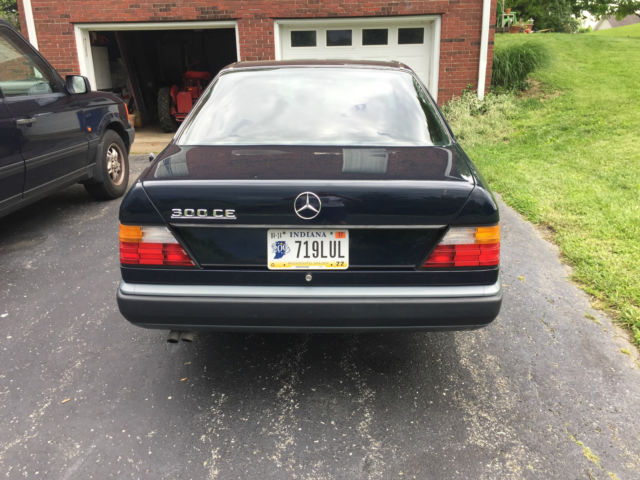 1988 Mercedes-Benz E-Class - photo 3