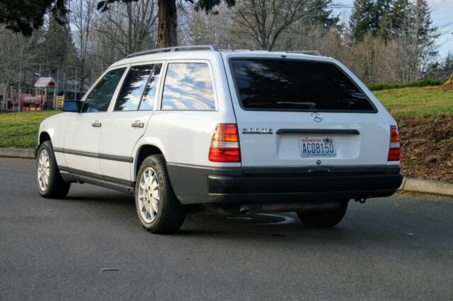 1988 Mercedes-Benz E-Class - photo 4