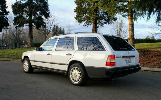 1988 Mercedes-Benz E-Class - photo 7