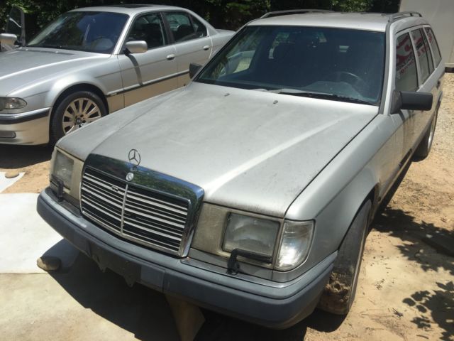 1988 Mercedes-Benz 300-Series - photo 2