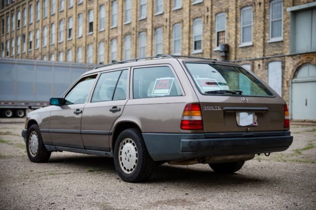 1988 Mercedes-Benz 300-Series 300TE - photo 4