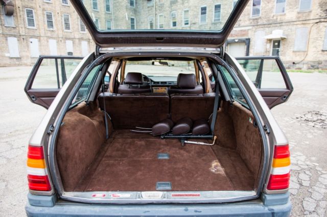 1988 Mercedes-Benz 300-Series 300TE - photo 8