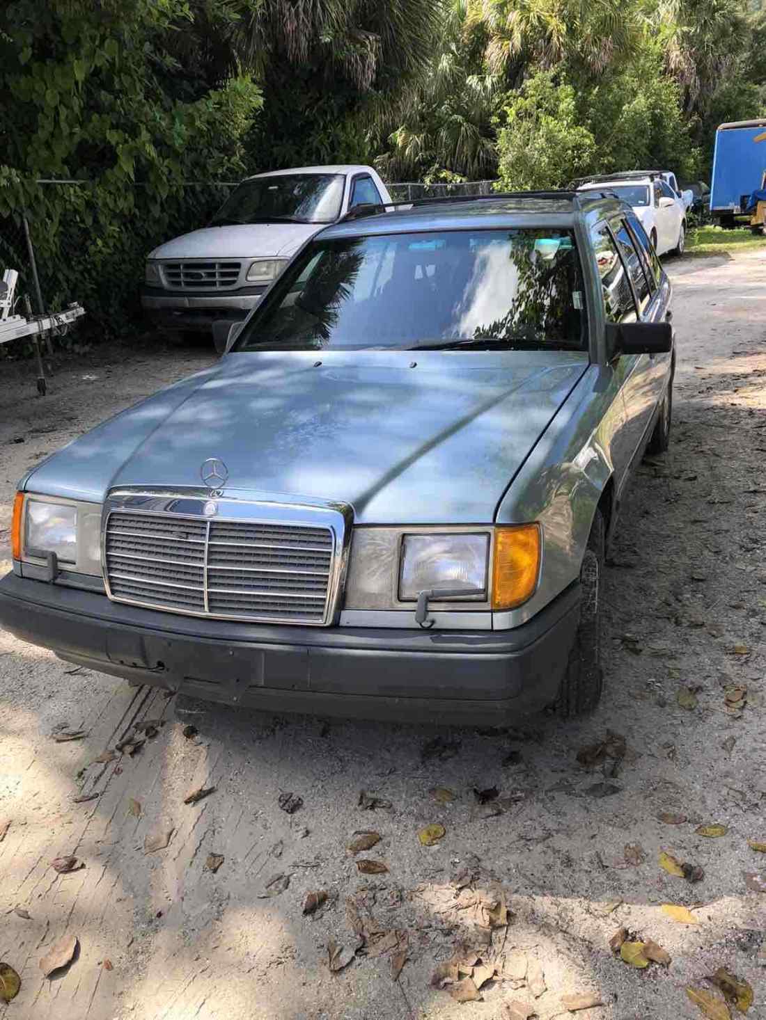 1988 Mercedes-Benz 300TE TE