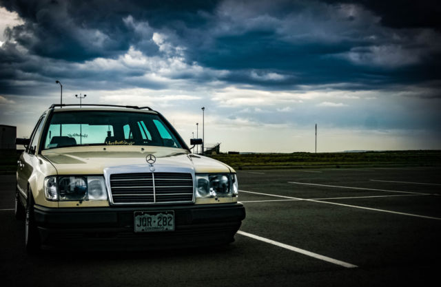 1988 Mercedes-Benz 300TE Wagon Slammed Clean Custom BBS Style Royal Origin 1988 Mercedes-Benz 300-Series 300TE (Touring Edition)