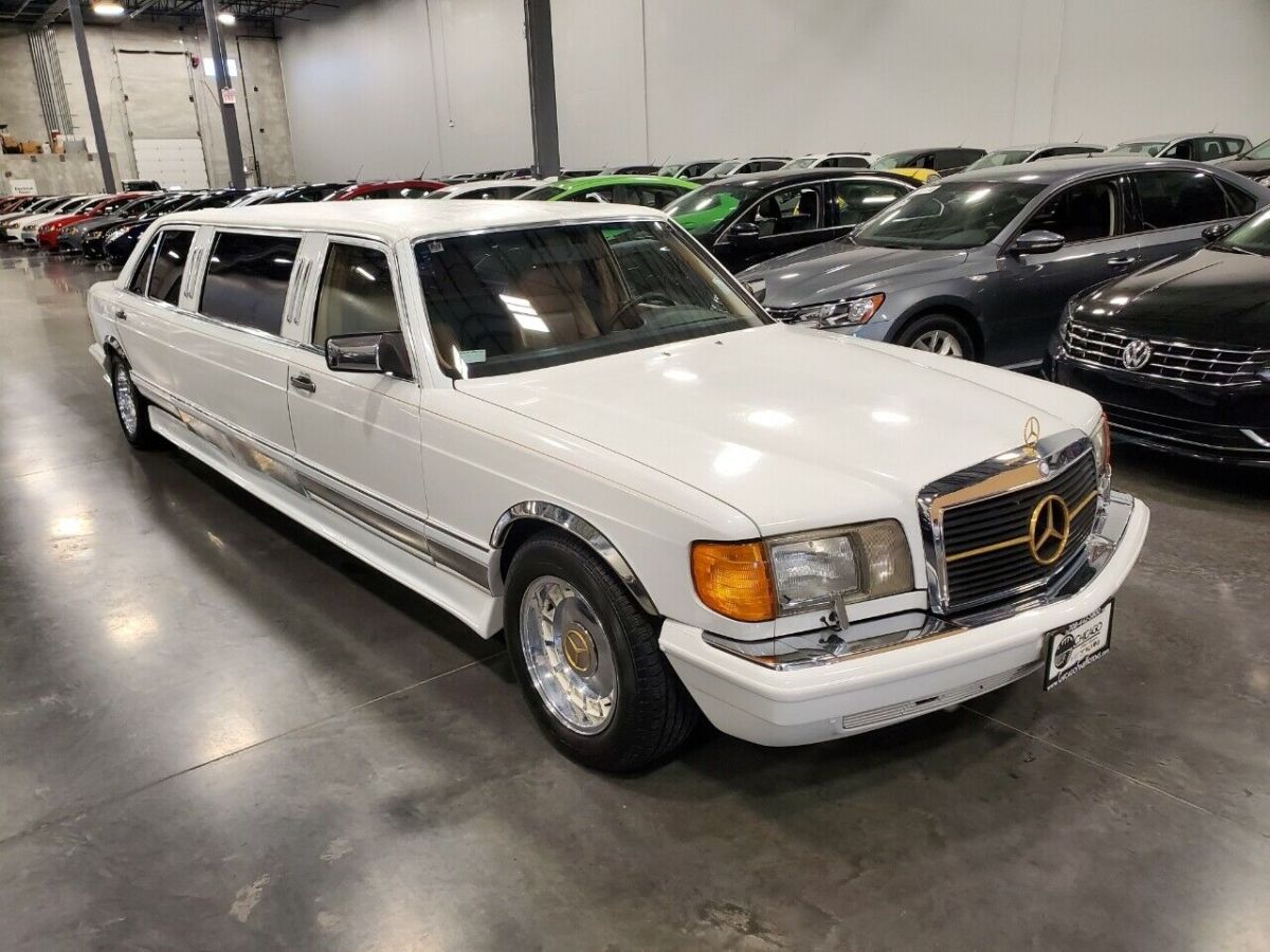 1988 Mercedes-Benz 400-Series SEL Limousine! ONE OF A KIND LIMO! Collector Car! - photo 10