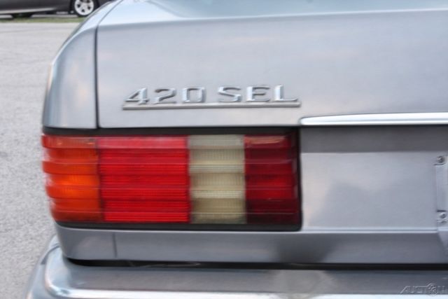 1988 Mercedes-Benz 400-Series 420SEL W126 ALL ORIGINAL FLORIDA CARFAX NO RESERVE - photo 5