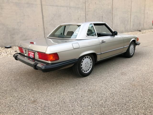 1988 Mercedes-Benz SL-Class 560-Class 560SL - photo 2