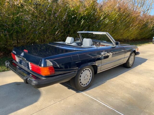 1988 Mercedes-Benz 500-Series 560 SL - photo 4