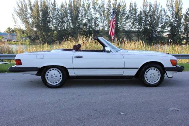 1988 Mercedes-Benz 500-Series 560 SL 2dr Convertible - photo 13