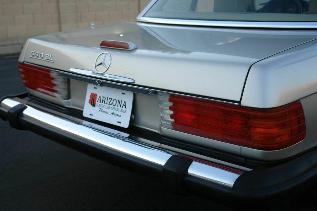 1988 Mercedes-Benz 500-Series 560SL - photo 4