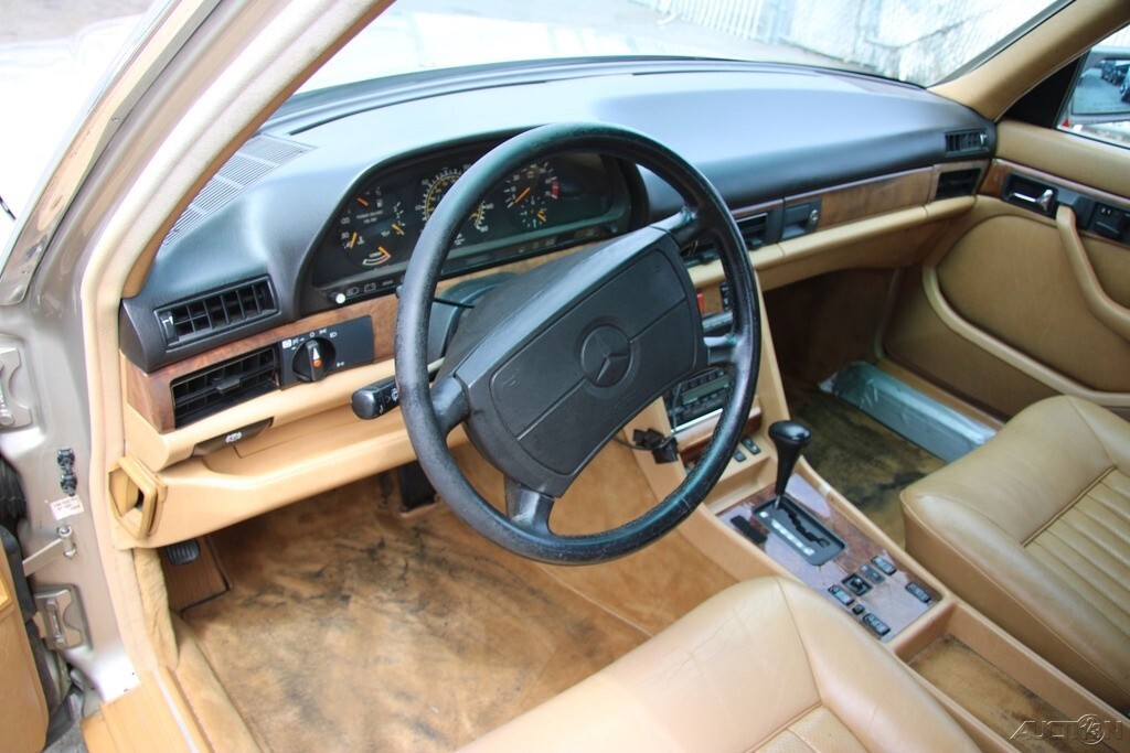 1988 Mercedes-Benz 500-Series 560 SEL - photo 13