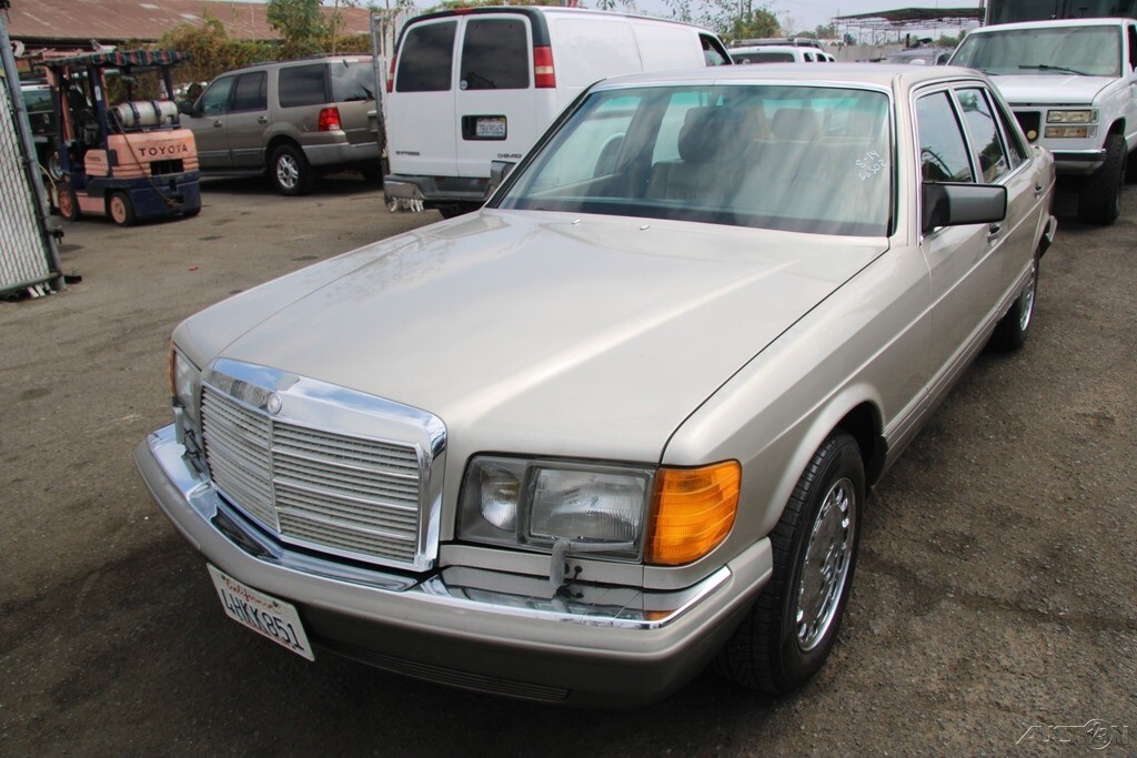 1988 Mercedes-Benz 500-Series 560 SEL - photo 2