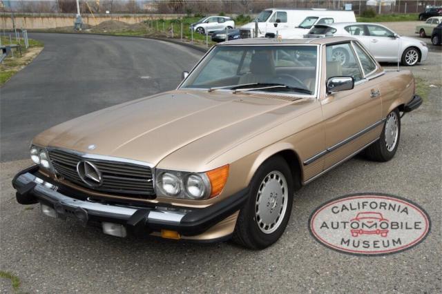 1988 Mercedes-Benz 560 Series 560SL 105,875 Miles Gold 8 Cylinder Engine 5.6L/3 1988 Mercedes-Benz 500-Series 560SL