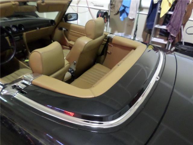 1988 Mercedes-Benz 500-Series 560SL - photo 11