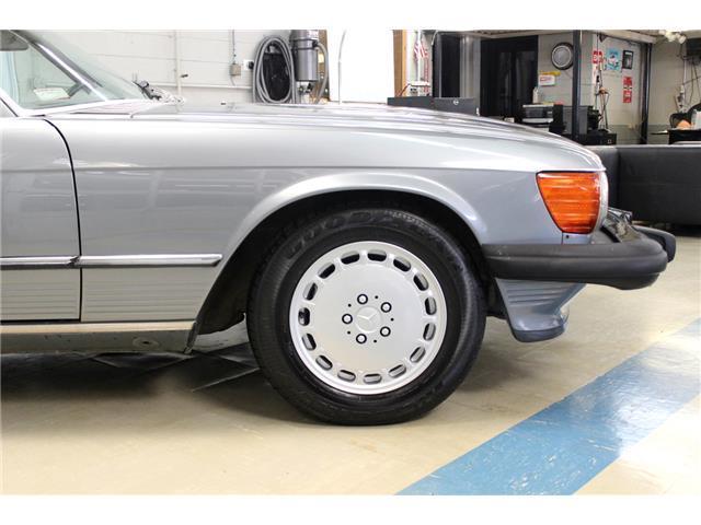 1988 Mercedes-Benz 500-Series 560SL - photo 10