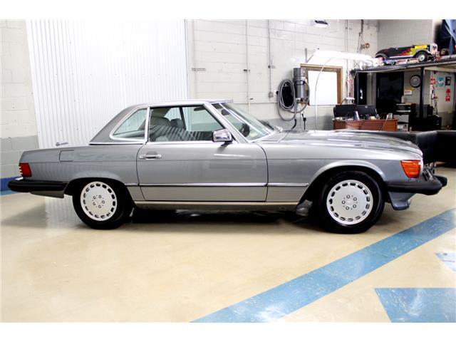 1988 Mercedes-Benz 500-Series 560SL - photo 4