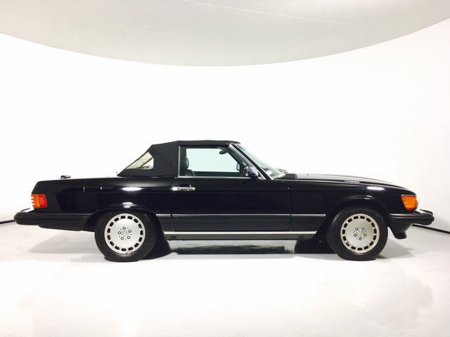 1988 Mercedes-Benz 500-Series 560SL - photo 10