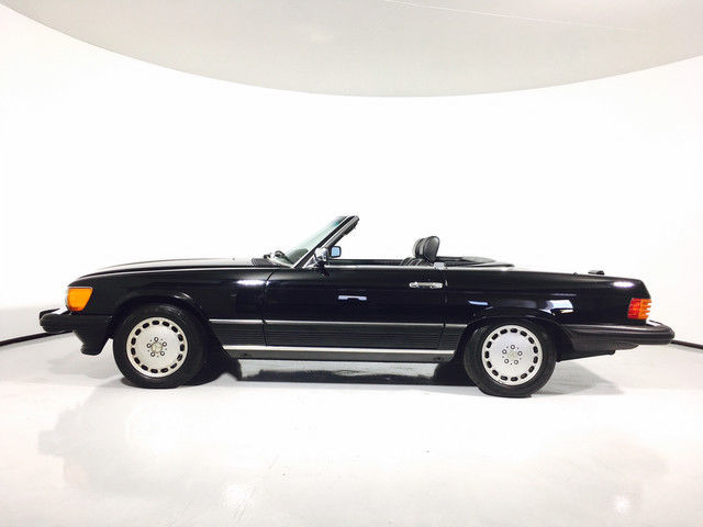 1988 Mercedes-Benz 500-Series 560SL - photo 6